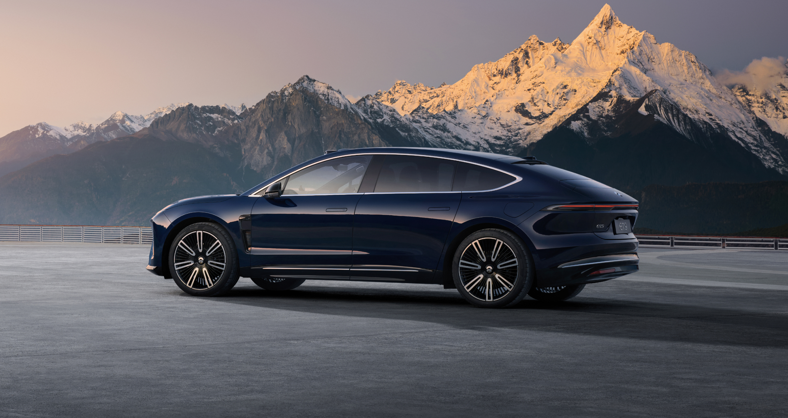 Pioneering Landjet Design